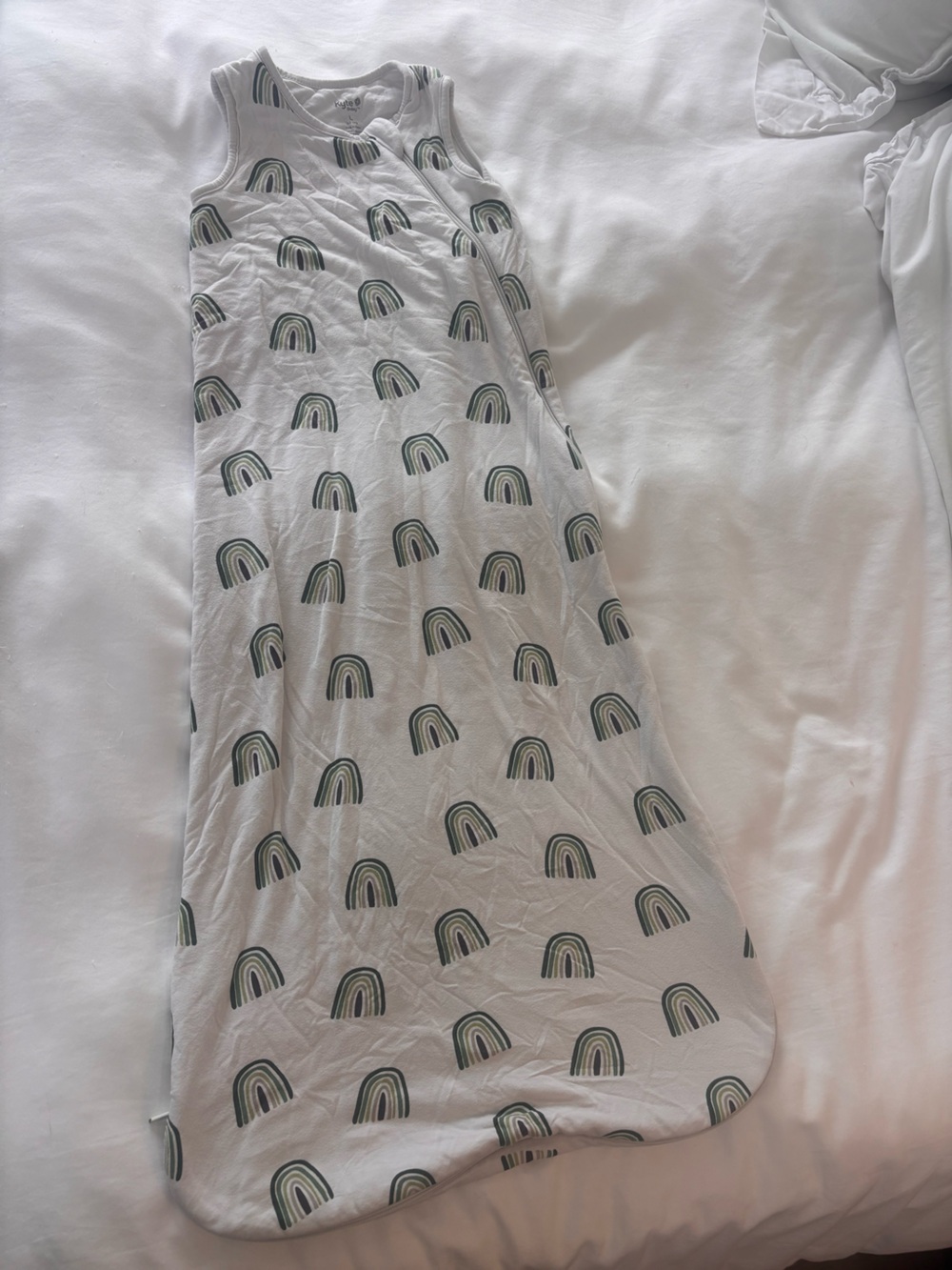 1.0 tog Kyte Baby green rainbow sleep sack size L
